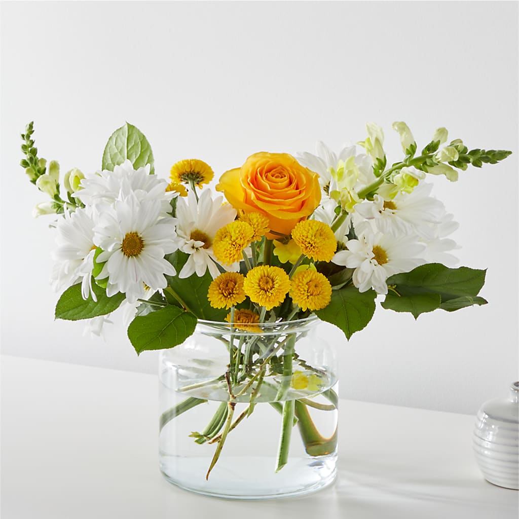 Sun Salutation Bouquet – Peonies Plants On Main, Woodruff SC