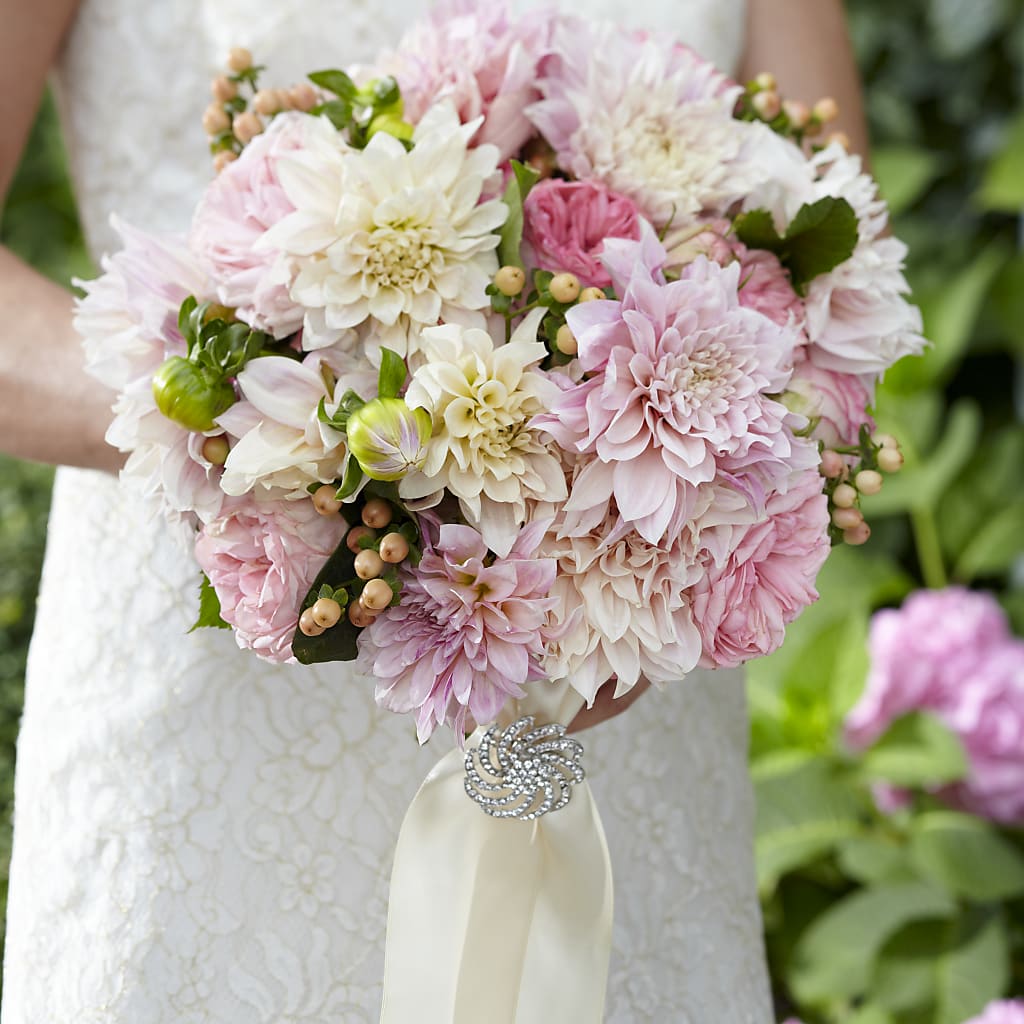 Heart's Promise Bouquet – Peonies Plants On Main, Woodruff SC