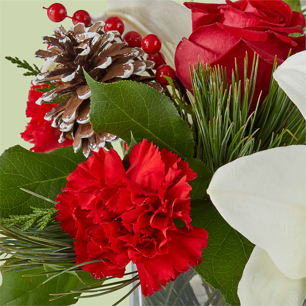 Glistening Icicles Bouquet –  Peonies Plants On Main, Woodruff SC