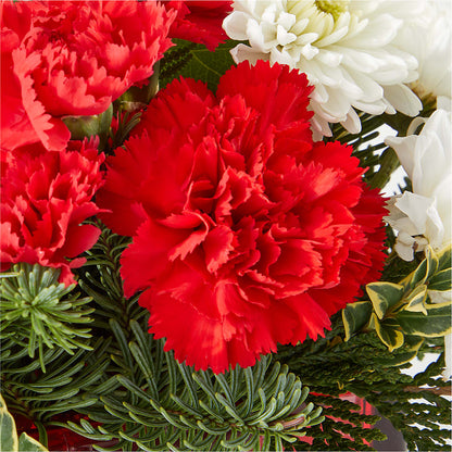 Christmas Market Bouquet –  Peonies Plants On Main, Woodruff SC